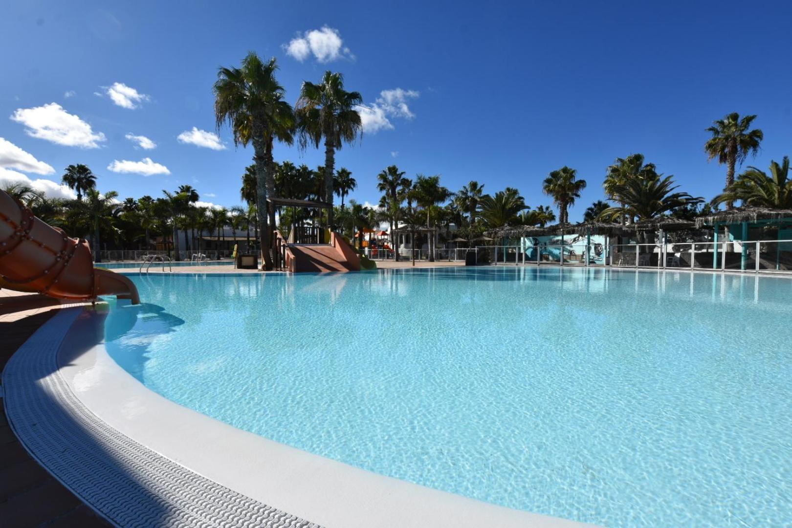 Book Jet - Oasis Dunas Apartment Relax & Maxi Pool Corralejo Exterior foto
